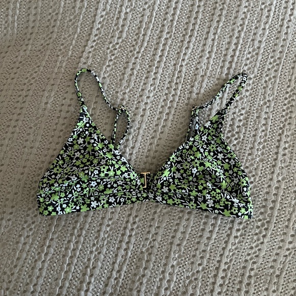 Kulani Kinis Swim Kulani Kinis Floral Bikini Top Poshmark